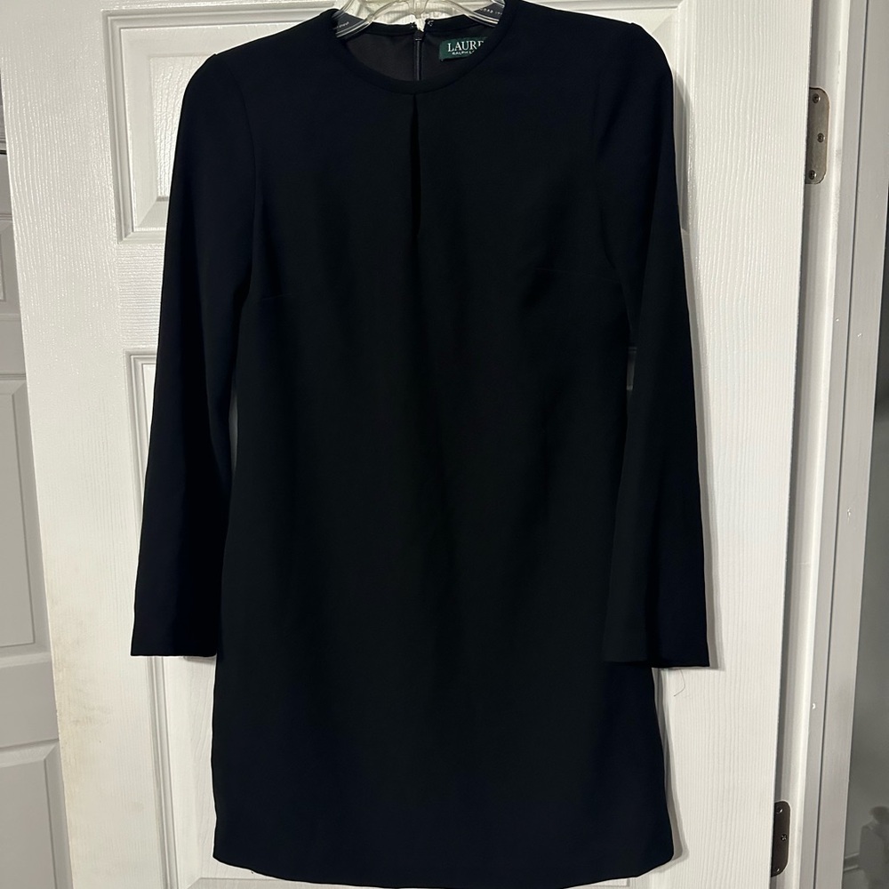 Lauren Ralph Lauren Elegant Black Long Sleeve Keyhole Petite Dress
